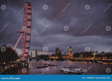 Night View of London Eye and Big Ben Editorial Stock Image - Image of modern, blue: 111308494