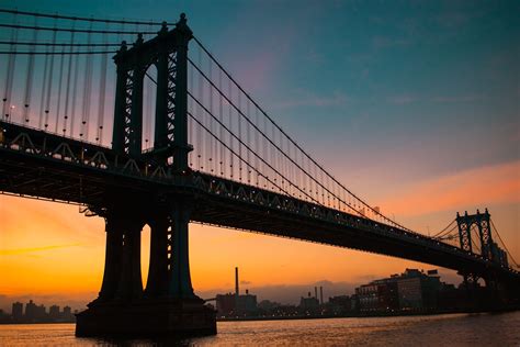 9 Expert Tips for Photographing Bridges & Capturing Architecture at Night | Contrastly