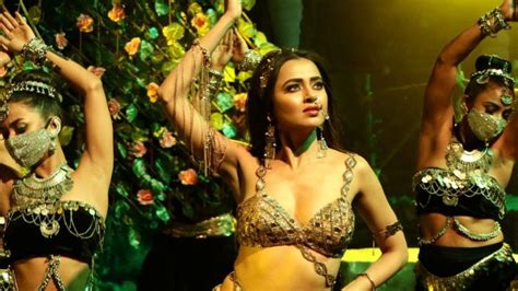 Naagin 6 Promo: Tejasswi Prakash as 'Sarvasheshta Naagin' Leaves Fans Super Excited, Watch