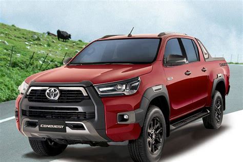 Toyota Hilux 2023 Interior & Exterior Images, Colors & Video Gallery ...