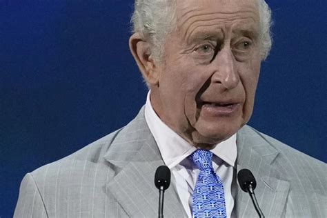 King Charles III draws attention by wearing a Greek flag tie after ...