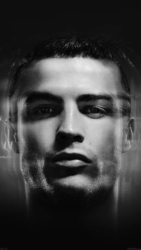 hc34-cristiano-ronaldo-amazing-face-rocks-soccer - Papers.co