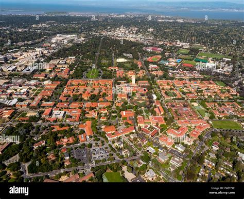 Stanford University campus Palo Alto California, Hoover Tower, campus ...