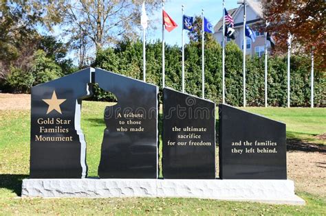 Veterans Park in Florence, South Carolina Editorial Stock Photo - Image ...