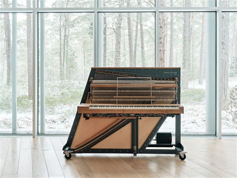 Una Corda handcrafted piano arrived at the Arvo Pärt Centre – Arvo Pärt Centre