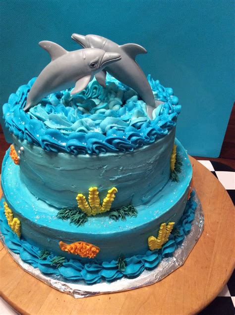 Dolphin cake | Fun Surfing Photos | Pinterest | Dolphin cakes, Cake and Birthdays