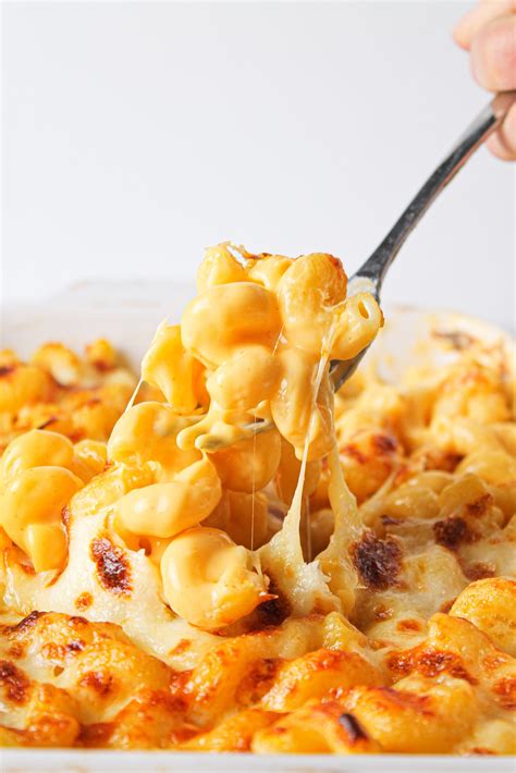 Really Cheesy Mac and Cheese - Fork and Twist