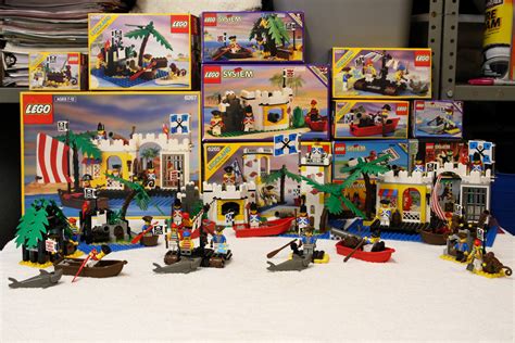 My Early 90's Pirate Collection : lego