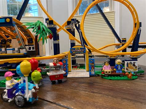 We Build the LEGO: Loop Coaster, Which Features 2 Barf-Worthy Loops - IGN