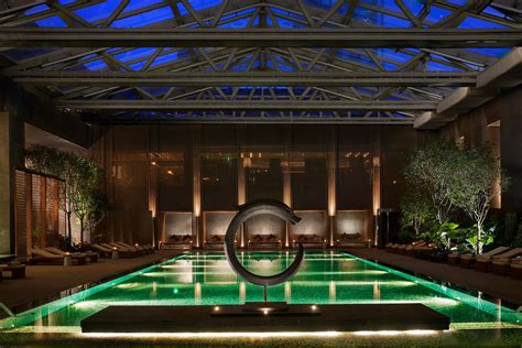 Beijing Swimming Pool | Beijing Hotel Pool | Rosewood Beijing