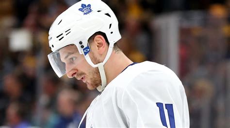 Maple Leafs' Zach Hyman needs surgery for knee injury - Sports Illustrated