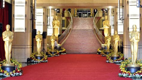 A complete breakdown of the Oscars red carpet and why the world can't turn away - ABC News