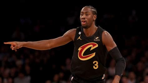 Cavaliers re-sign Caris LeVert | NBA.com