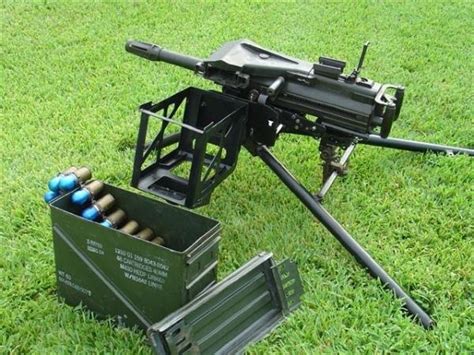 Deadly Mk 19 grenade launcher | Army and Weapons