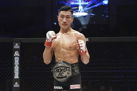 Shamil Zavurov grinds out A Sol Kwon at Road FC 56 | Asian MMA