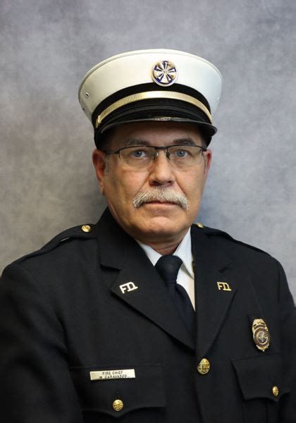 Morgantown fire chief retires, ending more than 3 decades of public ...