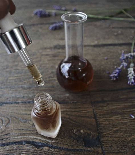 How to Make Lavender Extract, Its Uses, and Recipes. | Upstyle