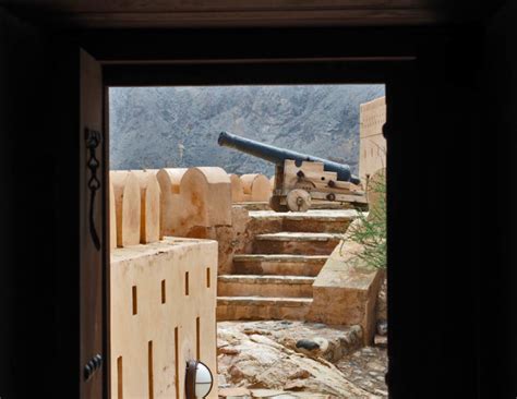 Visiting Oman's Historic Forts - By Geoff Moore