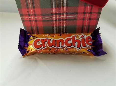 Cadbury Crunchie Chocolate Candy Bar – Taylor's Croft