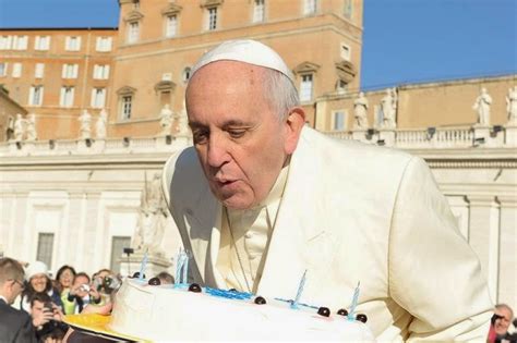 The Busy Catholic: Happy Birthday, Pope Francis!