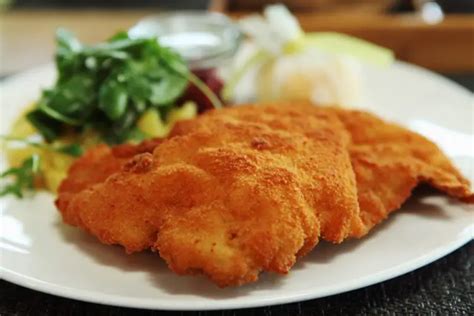 Chicken Schnitzel | DebbieNet.com