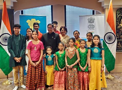 Indian Consulate in Chicago celebrates India’s 75th anniversary - News India Times