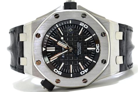 Royal Oak Offshore Diver | Wing Wah Watch