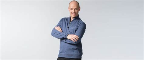 Kurt Browning: Skating Through The Years | HomeEquity Bank