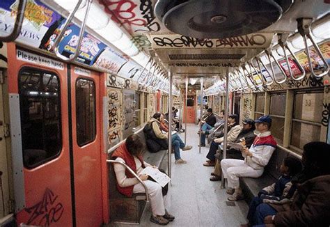 17 Best images about Graffiti 80s on Pinterest | New york, Graffiti ...