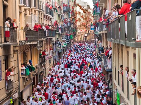 Live the Spanish culture in Pamplona