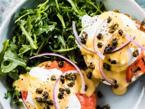 9 Healthy Brunch Ideas We’re Obsessed With