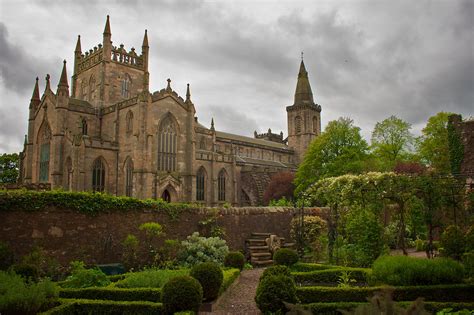 Dunfermline Abbey | 17.5.2008: from the gardens of the Abbot… | Flickr