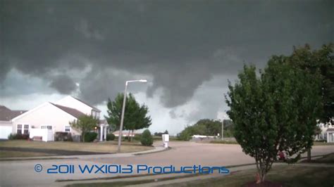 July 22, 2011 Storm Front Over Oswego IL Raw footage - YouTube