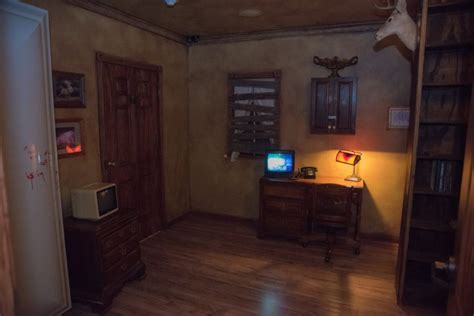 What Is An Escape Room Experience? - THE BASEMENT Escape Room Blog