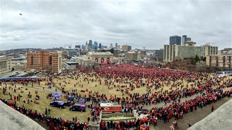 Kansas City Super Bowl victory parade 2023 - KCtoday