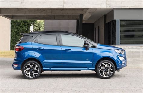 2018 Ford EcoSport facelift adds AWD option, ST-Line confirmed ...