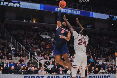 Liberty men’s basketball makes history in first NCAA Tournament victory ...