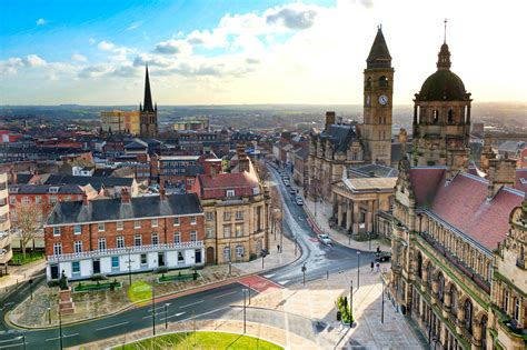 Commercial property area guide: Wakefield - England