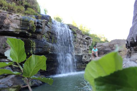 LEXICAL CROWN: BALAYUNGAN (PANTIHAN) WATER FALLS