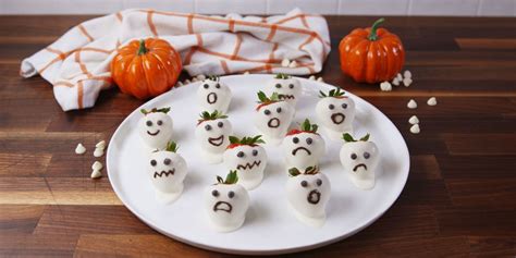 Best Strawberry Ghost Recipe - How to Make Strawberry Ghosts