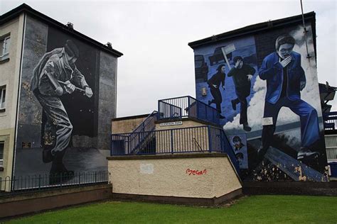 Derry Bogside Murals / The People's Gallery – Aran Sweaters Direct