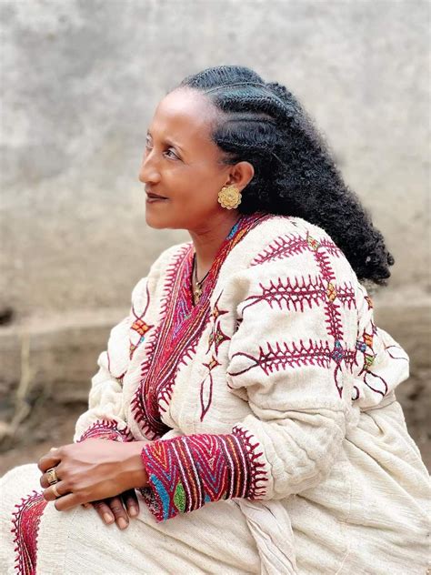 Gondar Amhara | Ethiopian women, Amhara, Traditional outfits