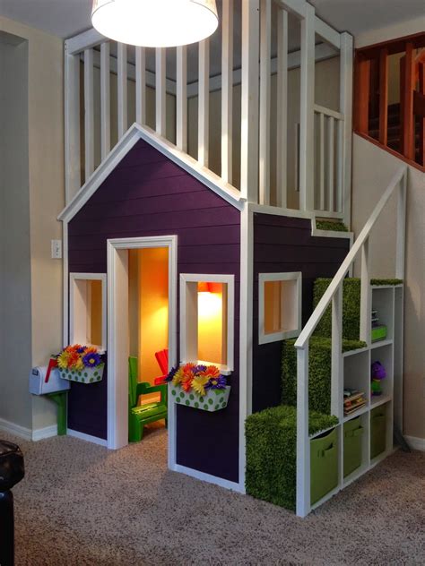 The Duncan Family: Indoor Playhouse