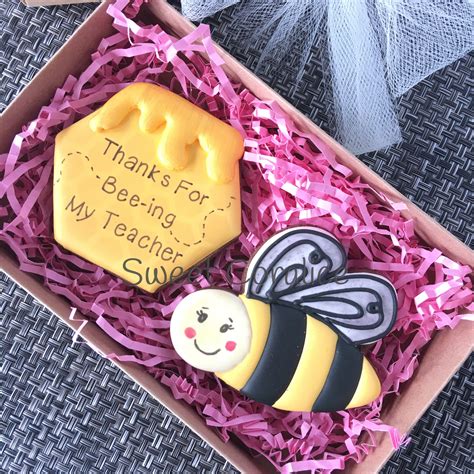 Teacher Appreciation: Thanks for Bee-ing my Teacher custom cookie set. Honey Pot & Bee. Gooey ...