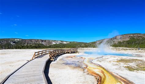 Hot springs in and near Yellowstone: The most impressive places to visit - Tripadvisor