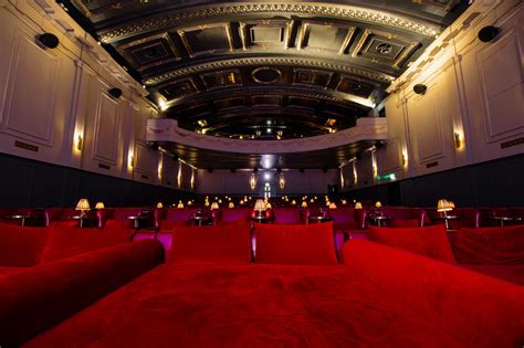 Stella Cinema: 'Piece of Dublin history' named one of the world's best | Newstalk