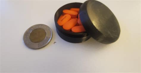 Pill containers by Rowan Toews | Download free STL model | Printables.com
