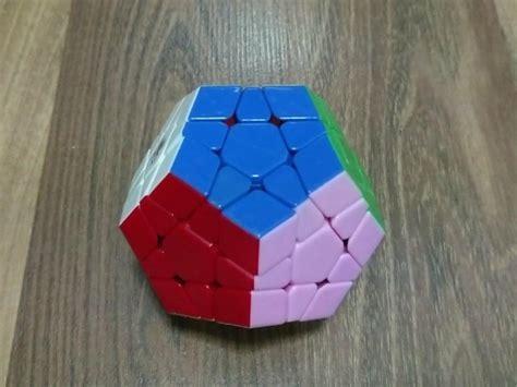 Rubik's Cube - Megaminx, Hobbies & Toys, Toys & Games on Carousell