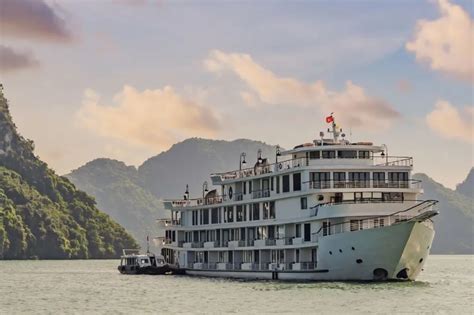 6 Luxury Halong Bay Cruises That You Will Want To Book Now! - GlobeTrove