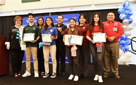 Laredo ISD Student Advisory Council meets with superintendent Rios